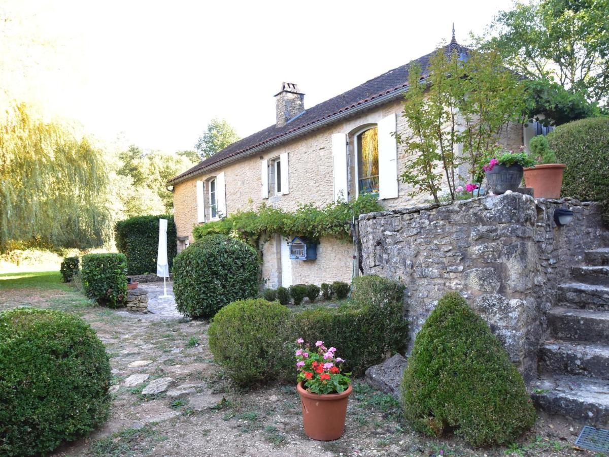 Cosy Holiday Home In Lantheuil With Garden Villefranche-du-Périgord Zewnętrze zdjęcie