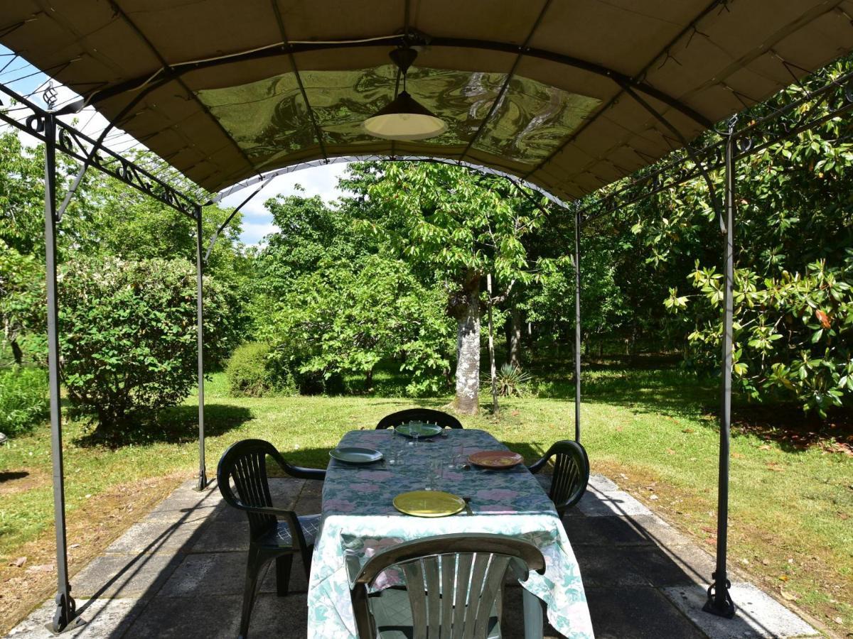 Cosy Holiday Home In Lantheuil With Garden Villefranche-du-Périgord Zewnętrze zdjęcie