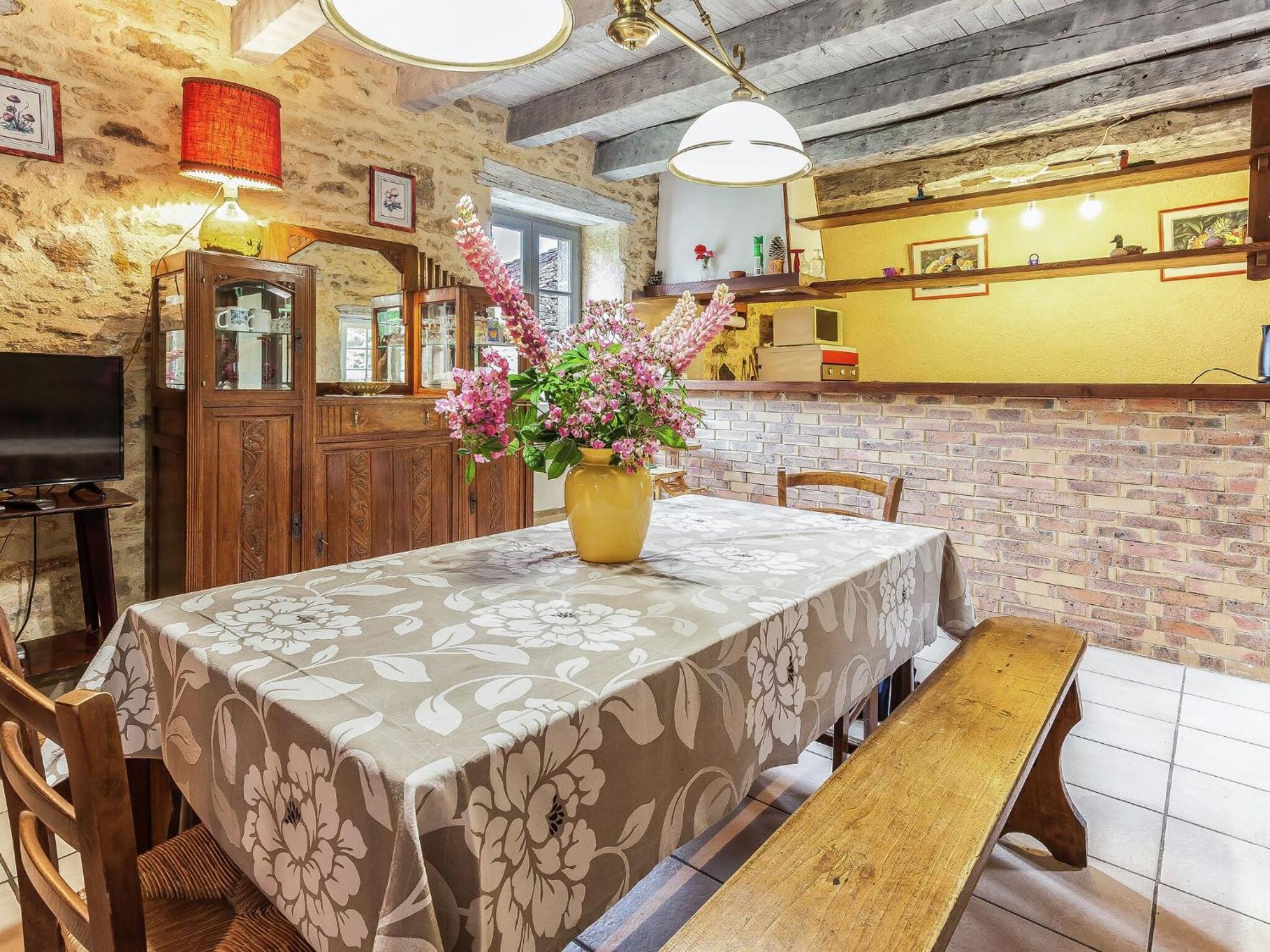 Cosy Holiday Home In Lantheuil With Garden Villefranche-du-Périgord Zewnętrze zdjęcie
