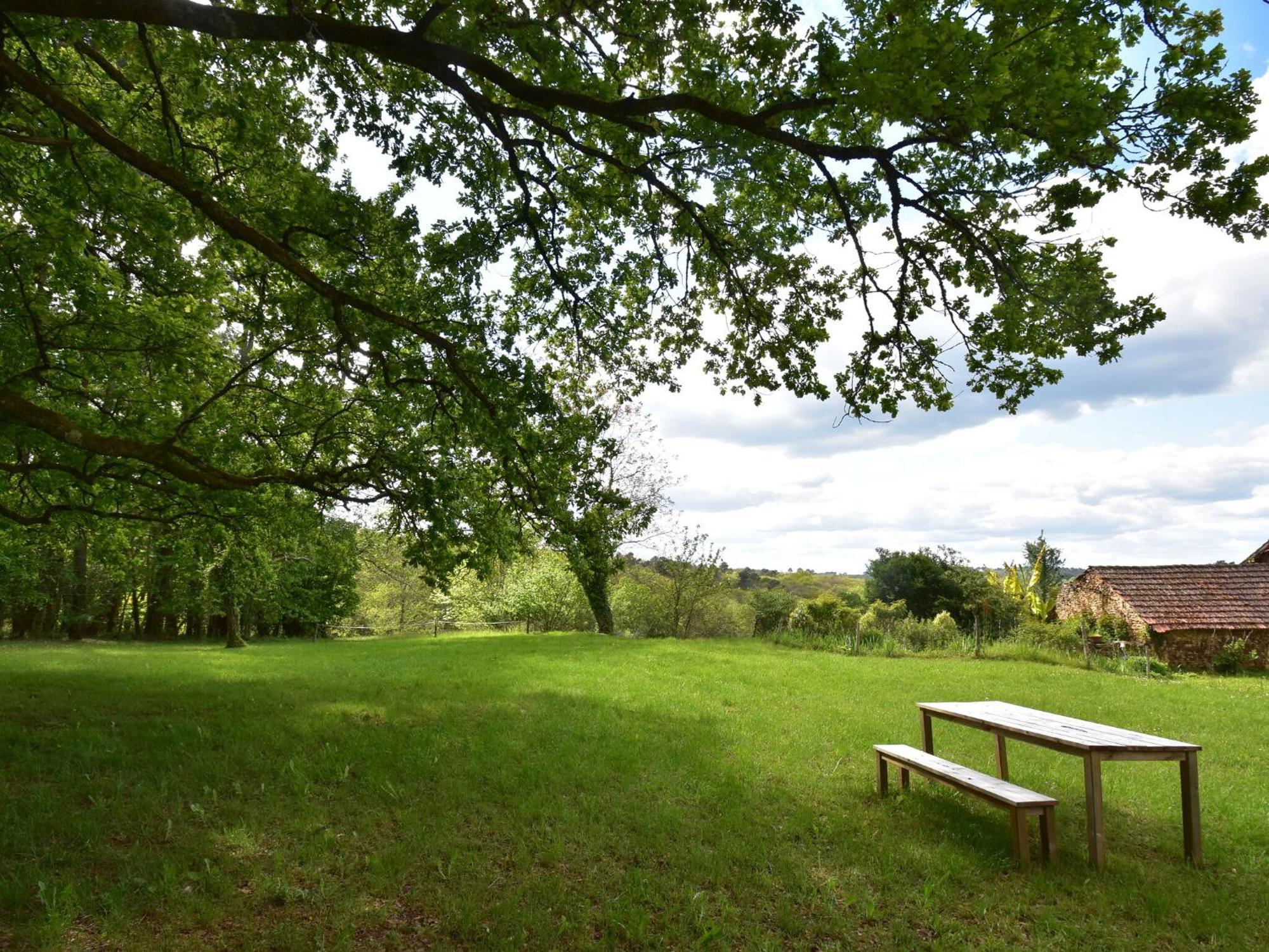 Cosy Holiday Home In Lantheuil With Garden Villefranche-du-Périgord Zewnętrze zdjęcie