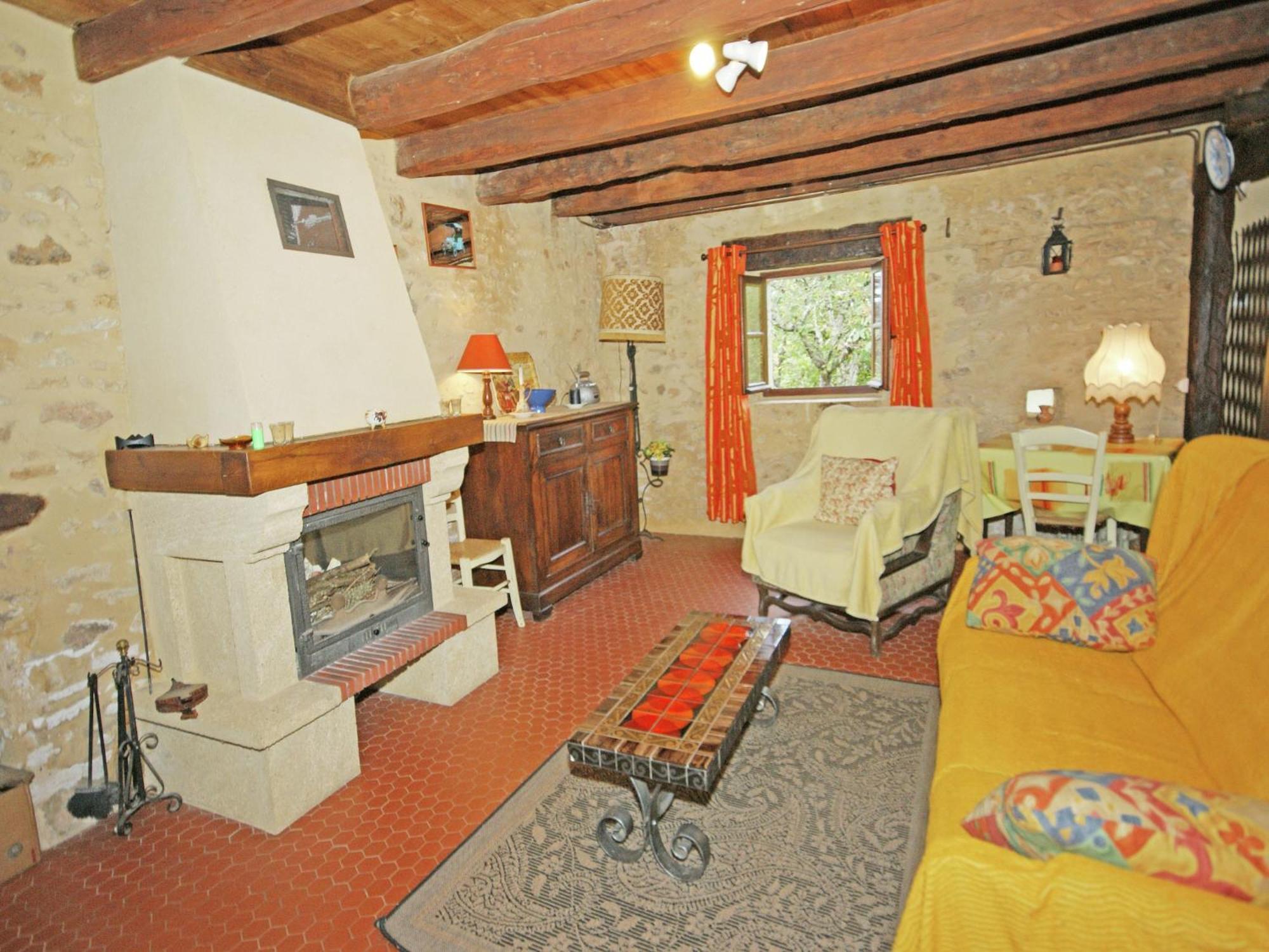 Cosy Holiday Home In Lantheuil With Garden Villefranche-du-Périgord Zewnętrze zdjęcie