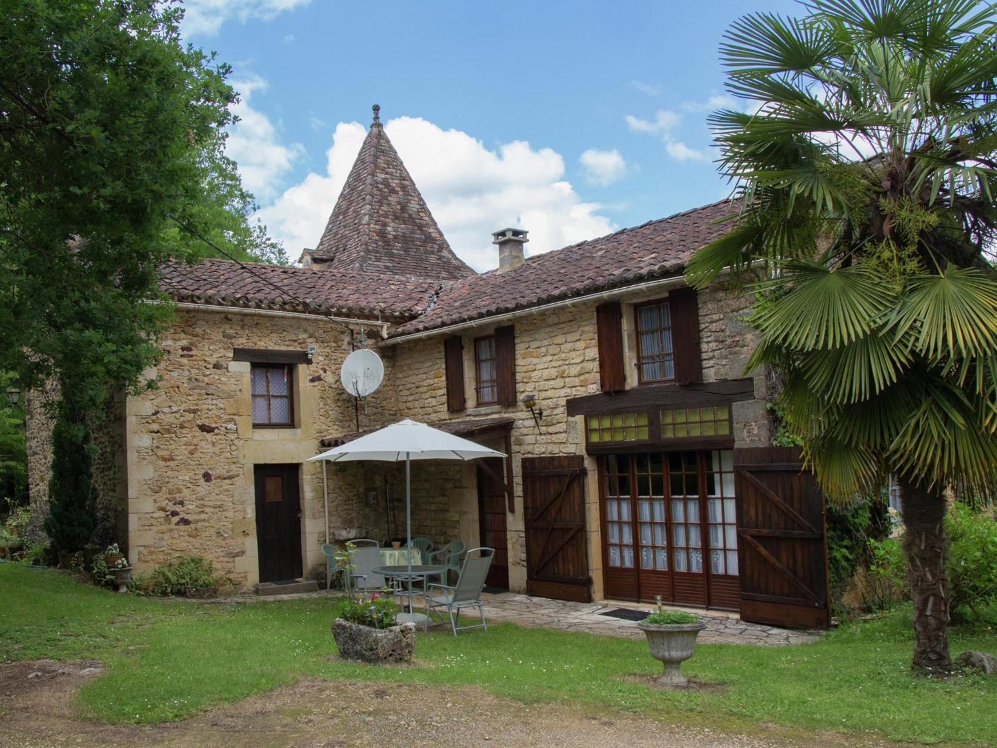 Cosy Holiday Home In Lantheuil With Garden Villefranche-du-Périgord Zewnętrze zdjęcie