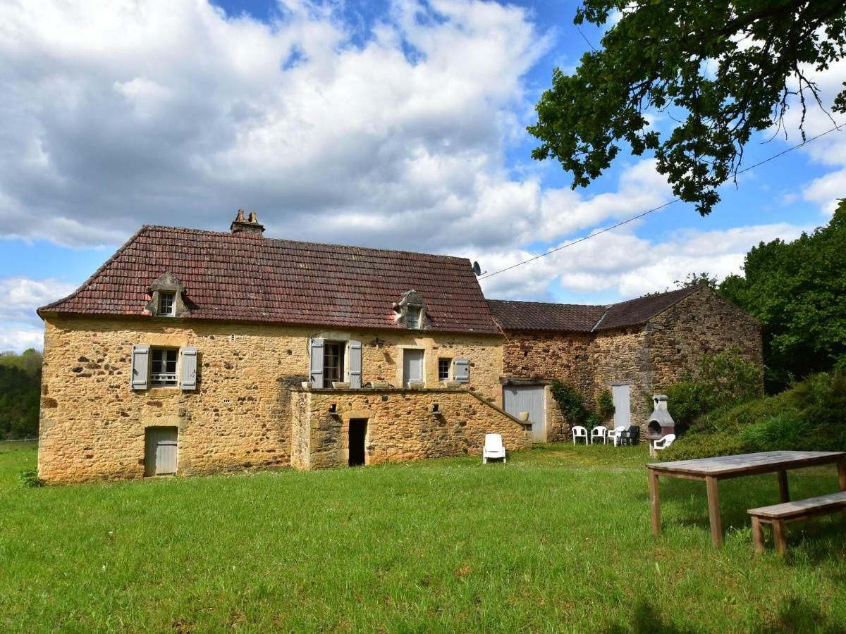 Cosy Holiday Home In Lantheuil With Garden Villefranche-du-Périgord Zewnętrze zdjęcie