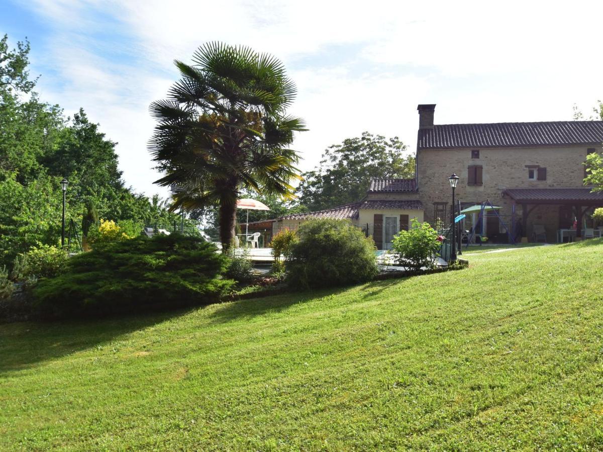 Cosy Holiday Home In Lantheuil With Garden Villefranche-du-Périgord Zewnętrze zdjęcie